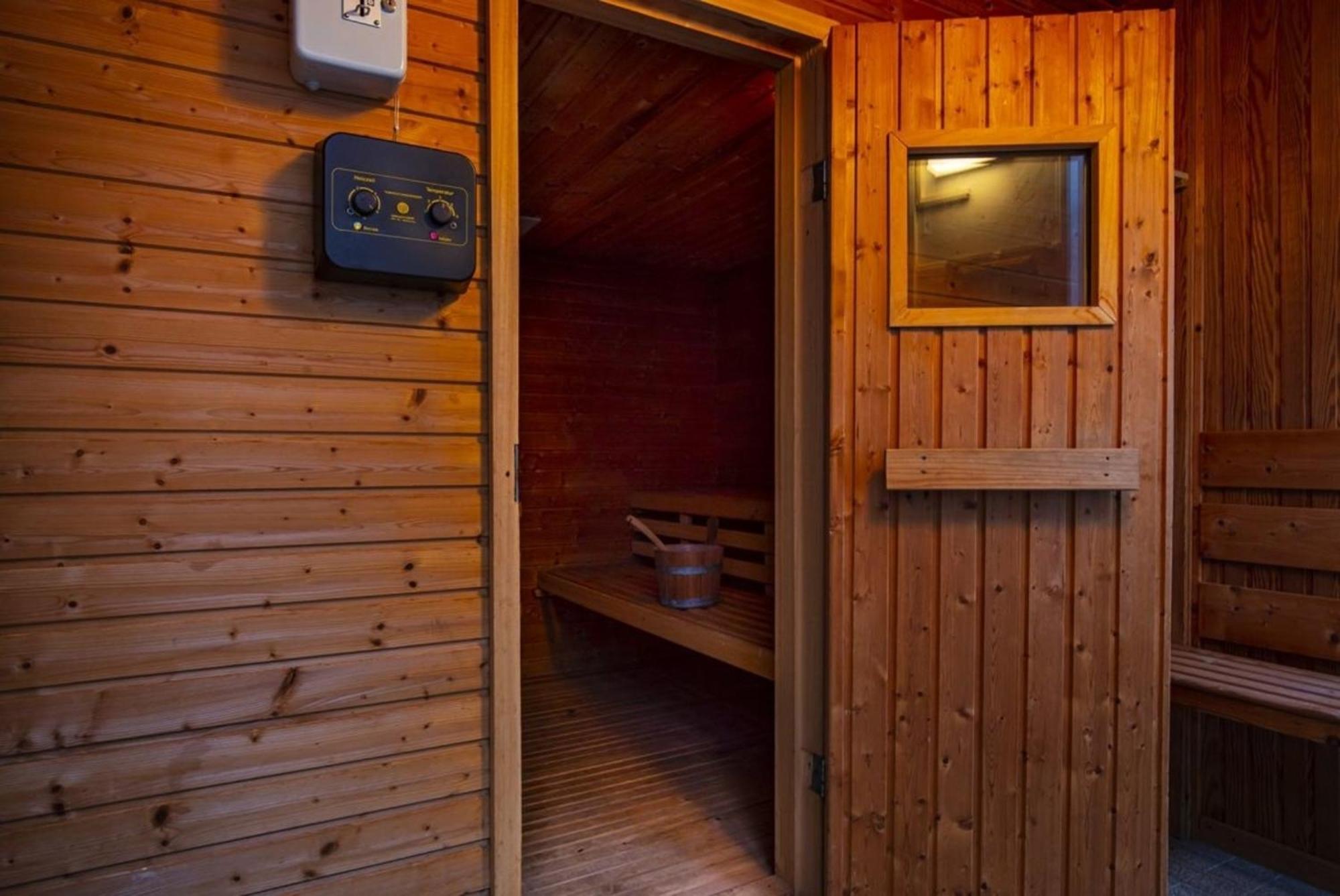 Wohnung Nr 2 Im Wikingerhof Neufunnixsiel Exterior foto